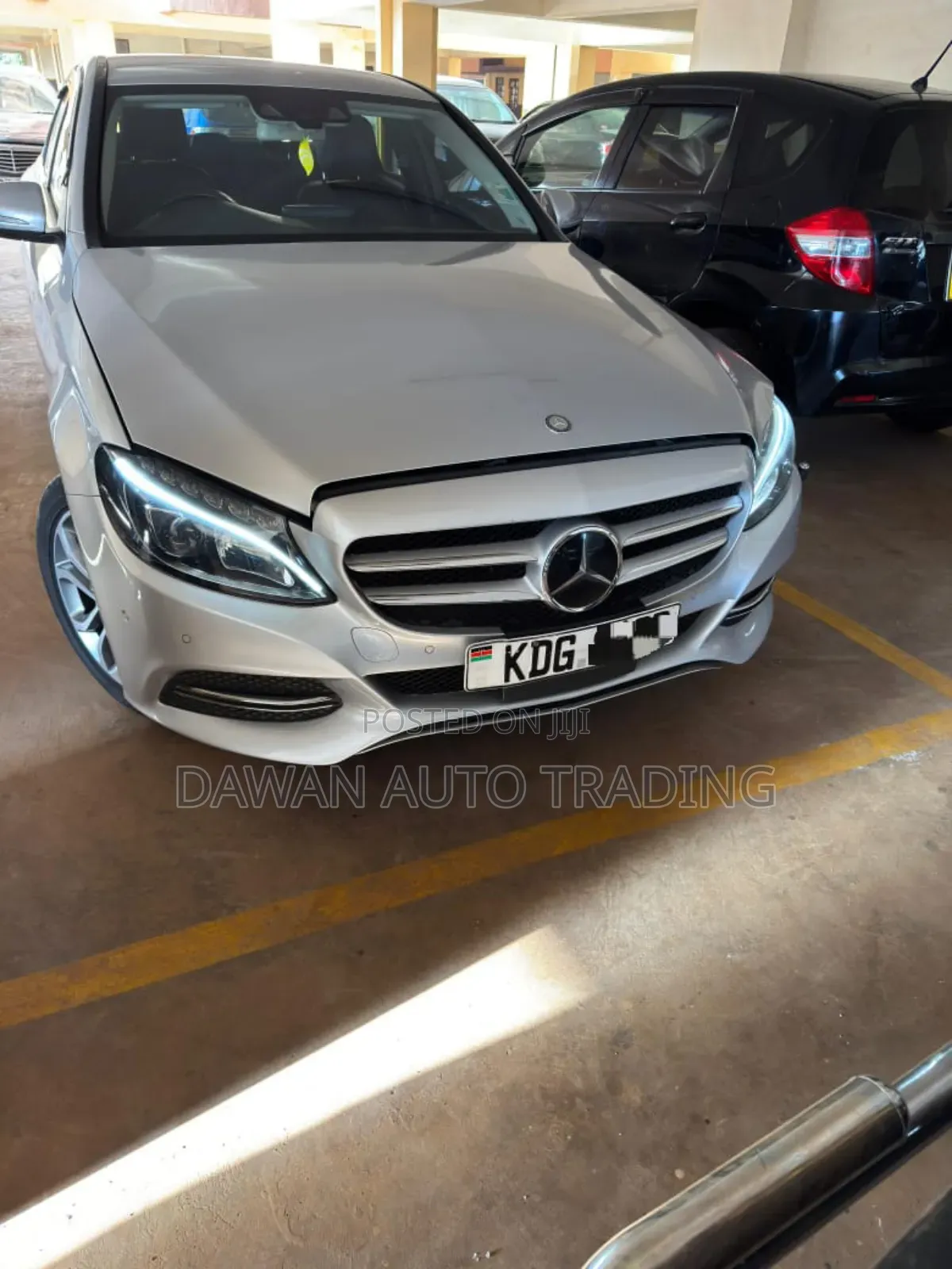 Mercedes-Benz C180 2015 Silver