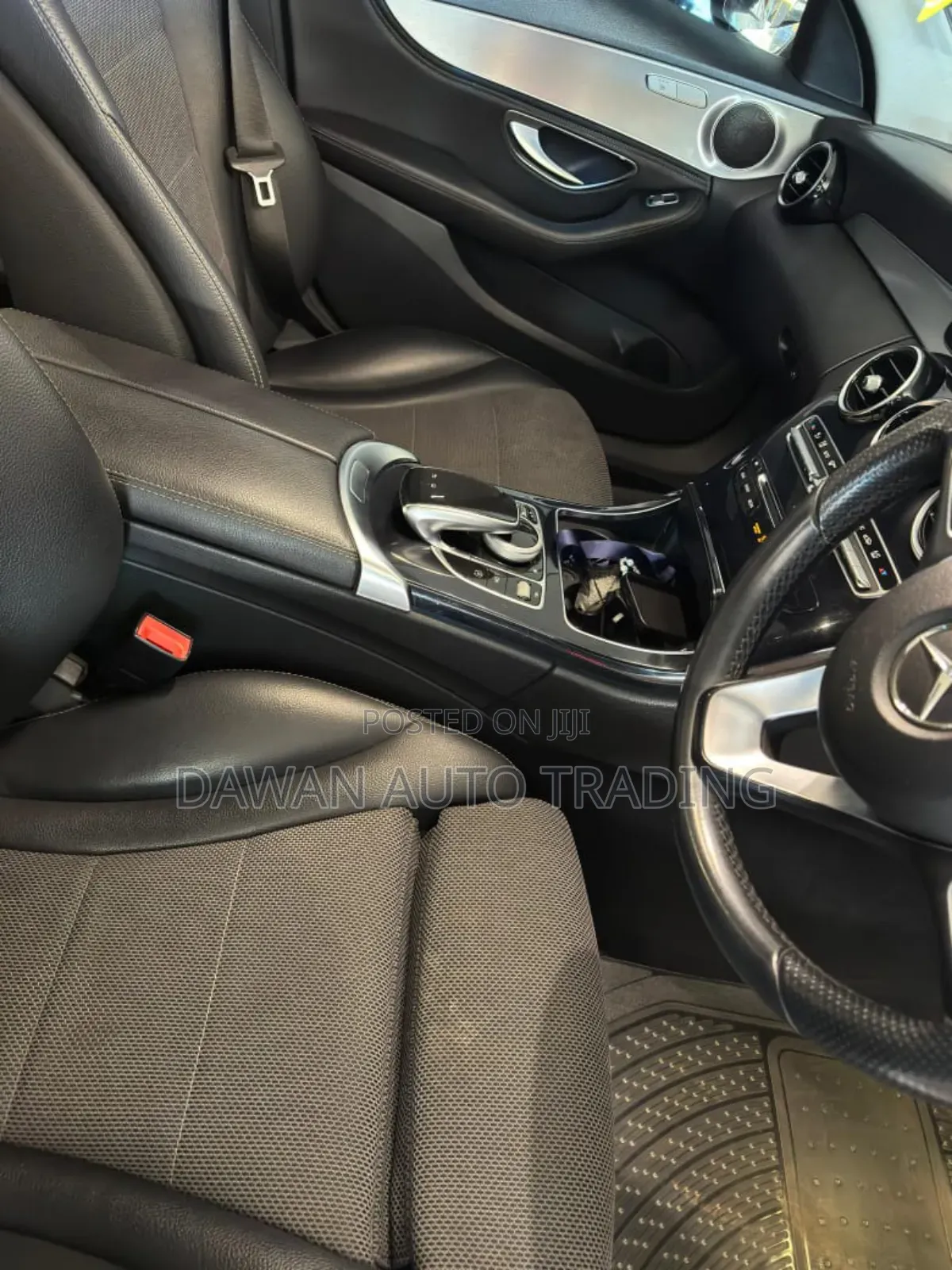 Mercedes-Benz C180 2015 Silver