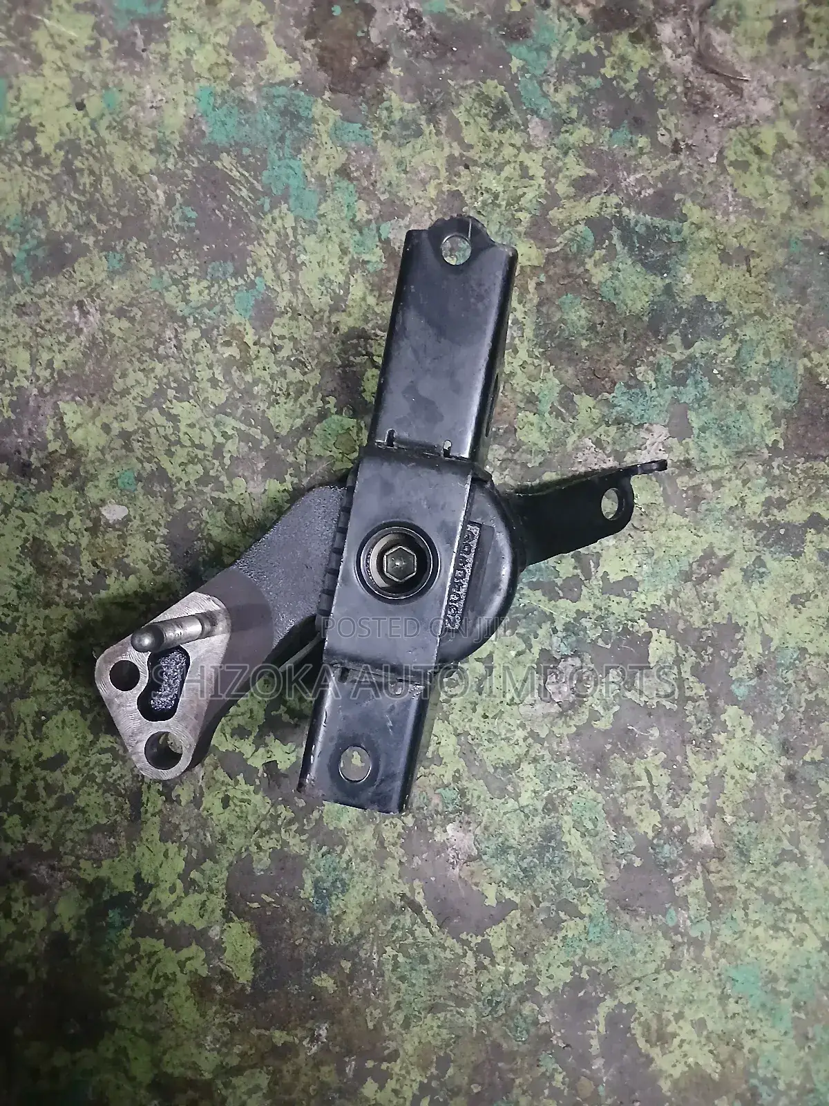 Toyota Vitz Front Right Engine Mount 2008–2015 Original Ex-Japan