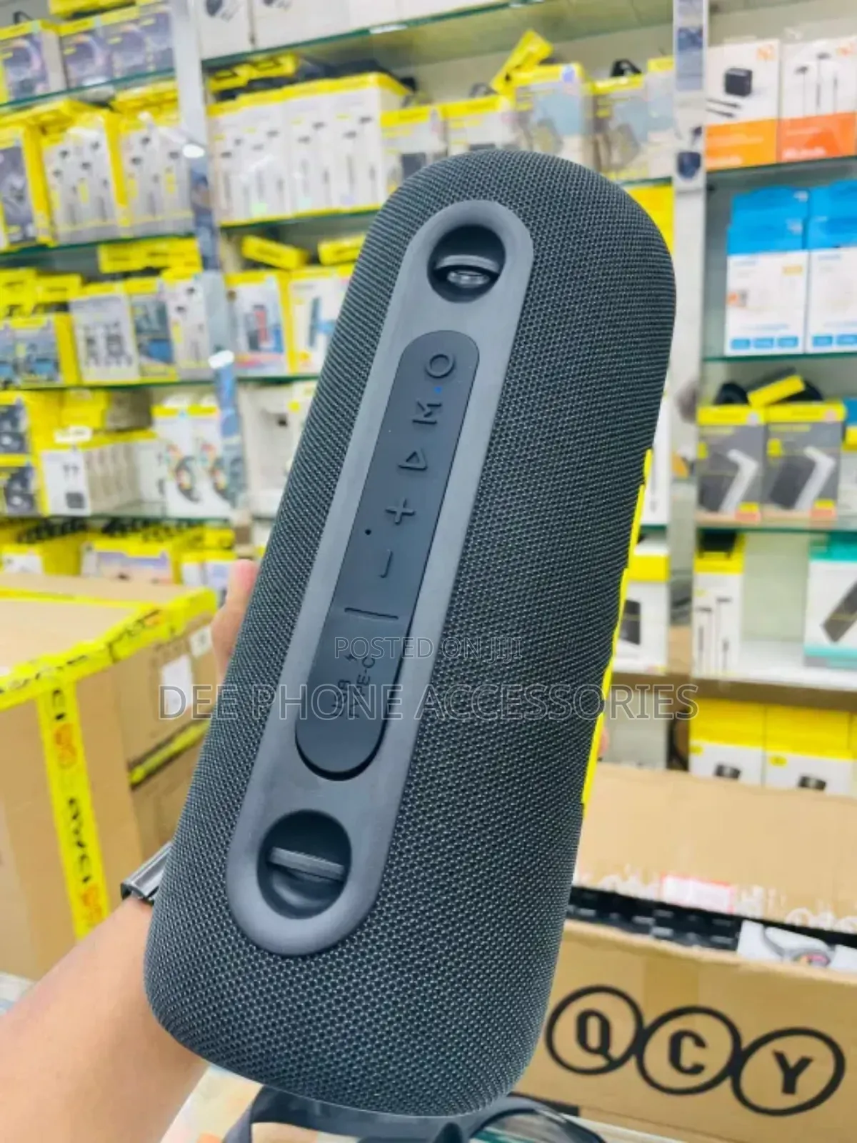 Awei Ka33 Bluetooth Dynamic Outdoor Speaker