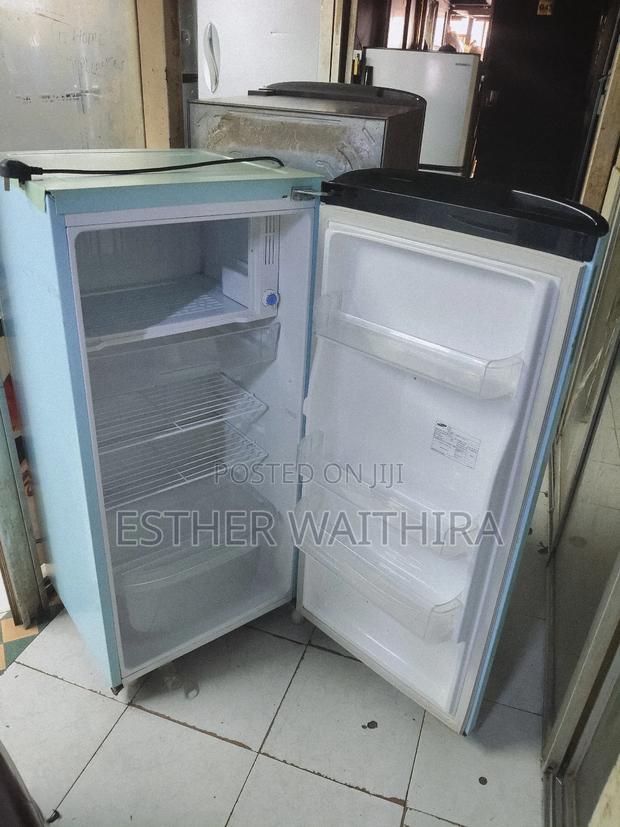Baby Blue Single Door Fridge - thumbnail 2