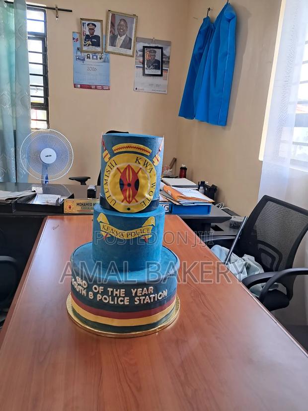 Celebrations Cake 15kg - thumbnail 2