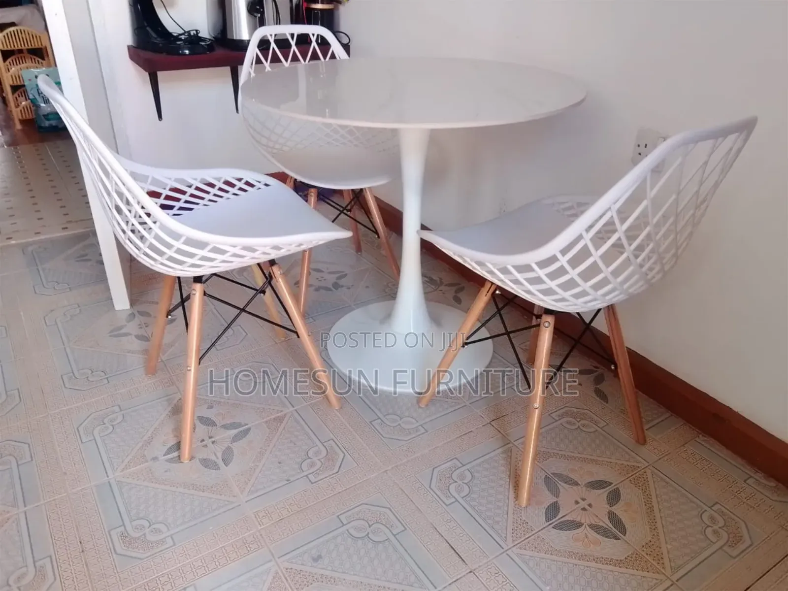 Restaurant Office Table And Chairs