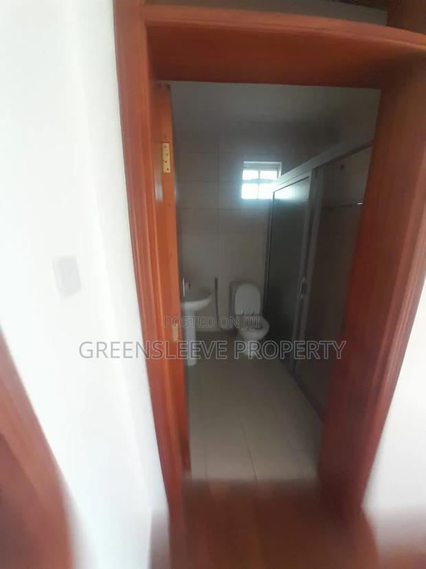 5bdrm Townhouse / Terrace in Hardly, Karen for rent - thumbnail 17