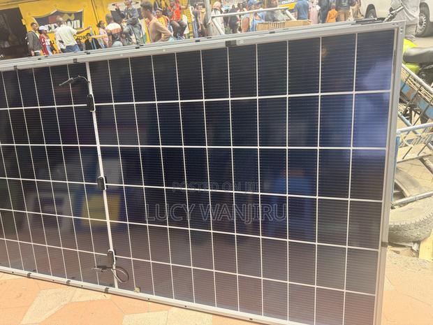 550w Solar Panels/ All Weather Solar Panel - main view