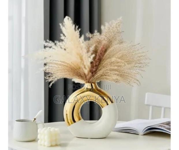 Donut Flower Vase - main view