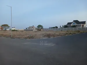 Utawala Corradine Area 1⁄4 Acres Corner Plot and Other 4 Parcels
