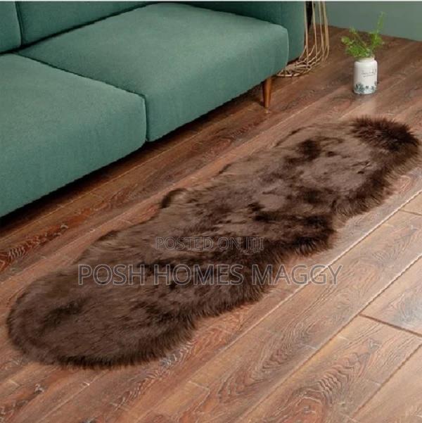 Brown Quality Fax Fur Mats - main view