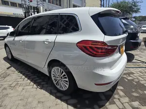BMW 218i 2017 Pearl