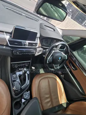 BMW 218i 2017 Pearl