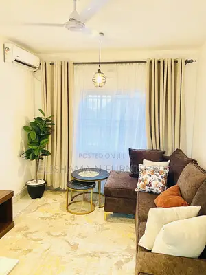 Executive 3 Bedroom Aprt CBD Full Ac Pool Gym Ideal for Long Stay