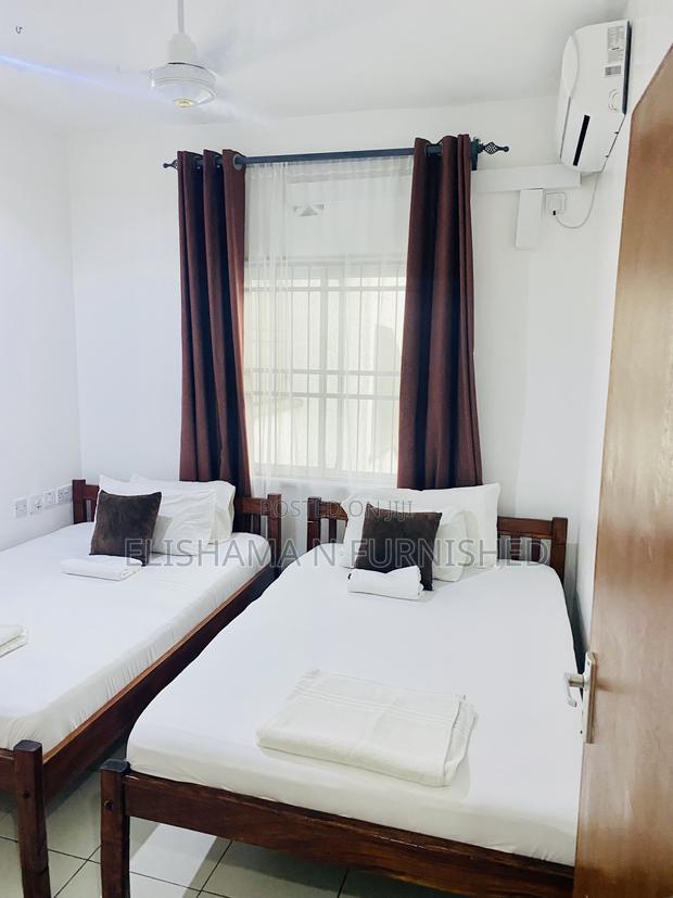 Executive 3 Bedroom Aprt CBD Full Ac Pool Gym Ideal for Long Stay - thumbnail 13