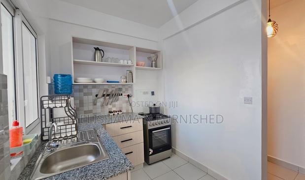 Executive 3 Bedroom Aprt CBD Full Ac Pool Gym Ideal for Long Stay - thumbnail 10