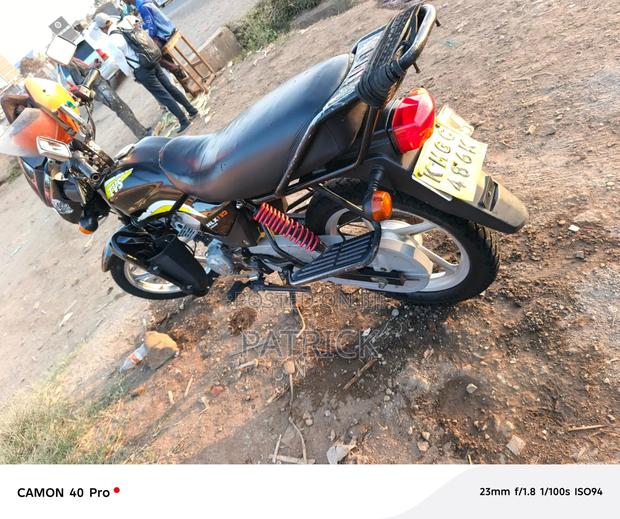 TVS HLX 125 2023 Black - thumbnail 4