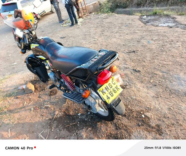 TVS HLX 125 2023 Black - thumbnail 5