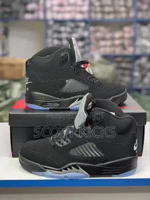Air Jordan 5 Retro Black Metallic