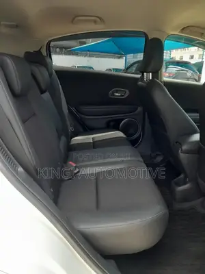 Honda Vezel 2019 White