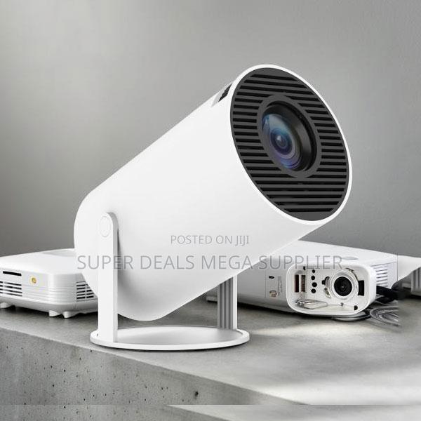 Convenient Mini Wifi Android Projector With Inbuilt Speaker