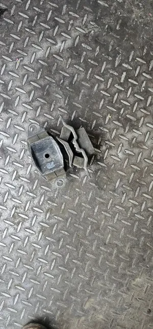 Nissan Note/March Gearbox Mounting on Sale