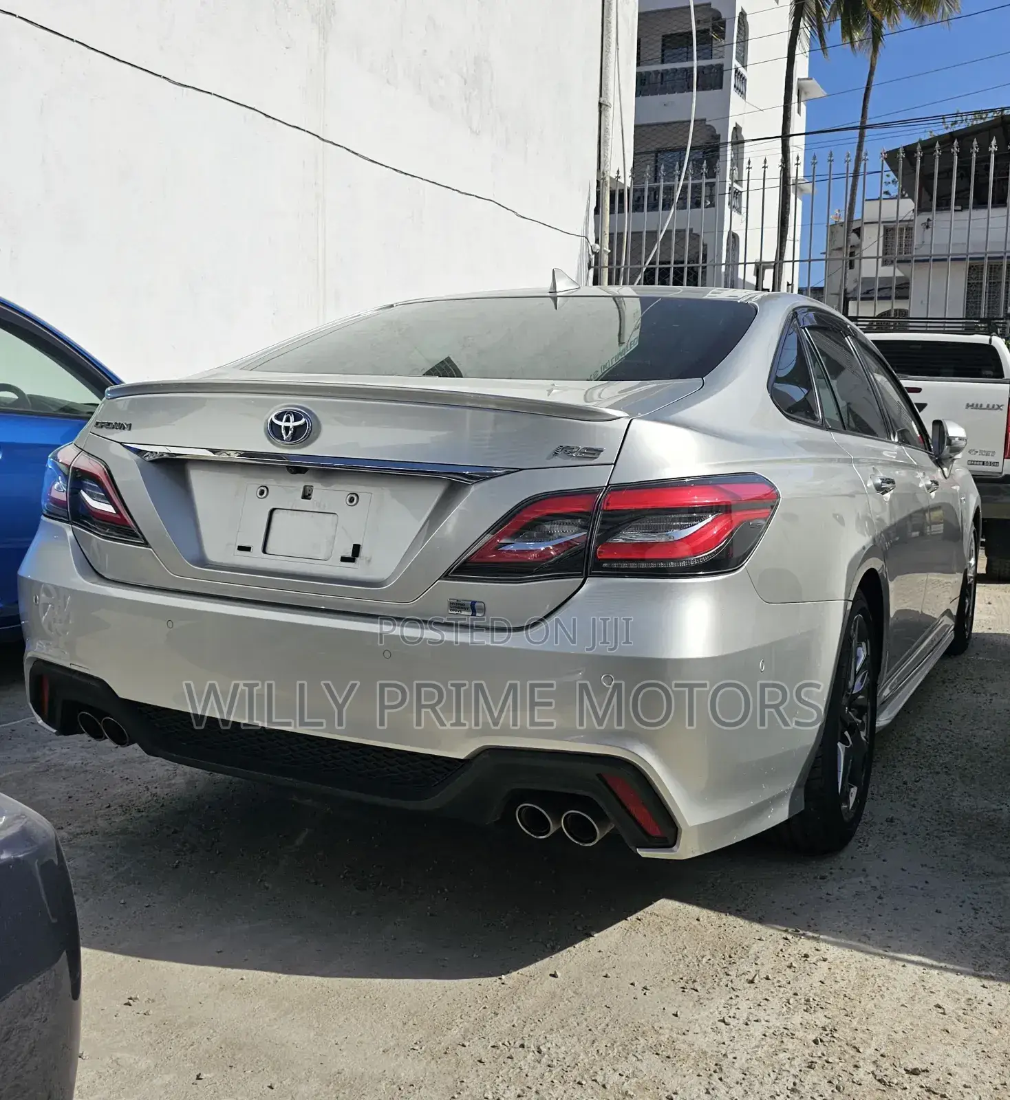 Toyota Crown 2019 Silver