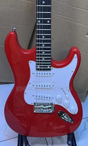 Fender Stratocaster 24 Frets Electric Guitar ( Red )