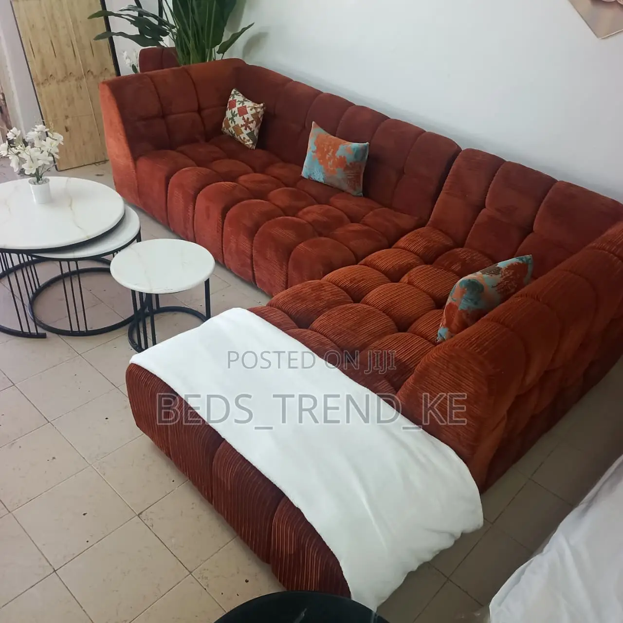Graceful Lounging 6 Seater Bubble L Seat