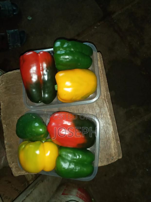 Red and Yellow Peppers - thumbnail 3