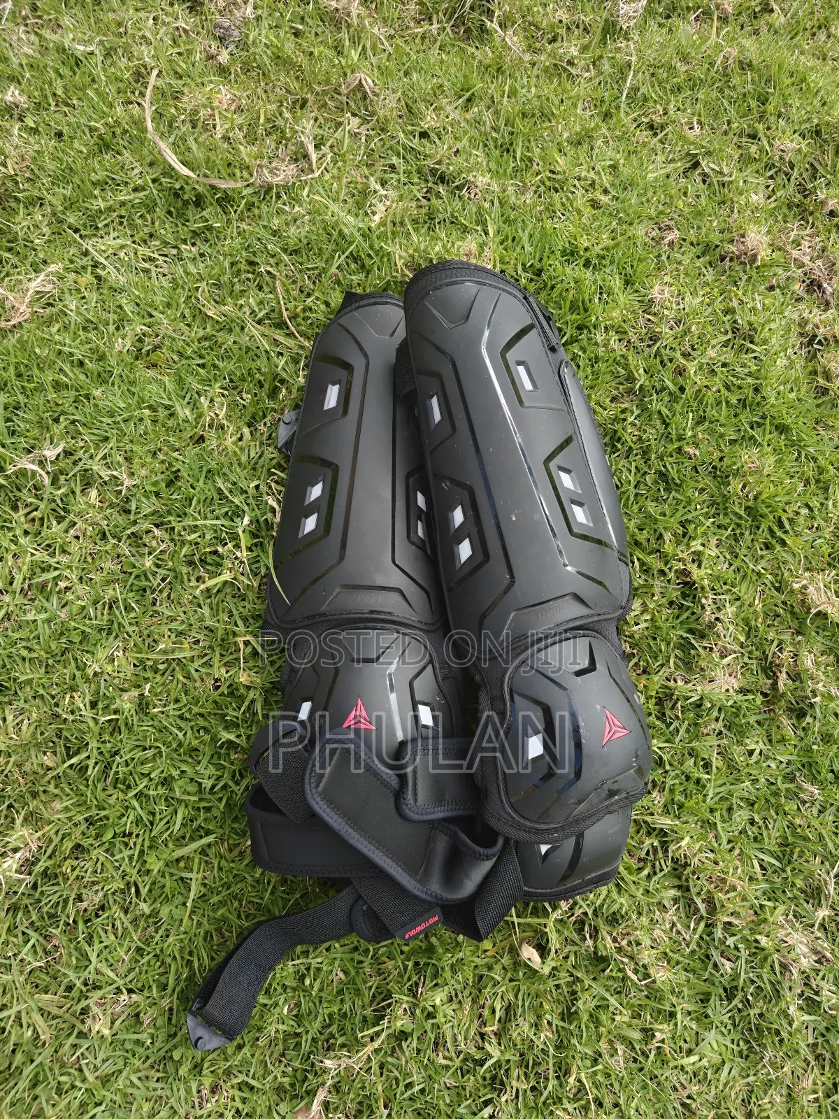 Knee Guards