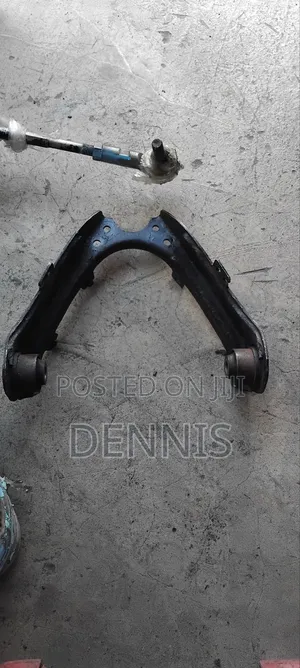 Ex Japan Lower Control Arm Isuzu Dmax