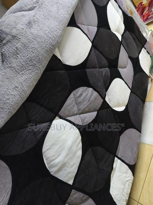 Luxury Single Woolen Duvet 5×6 – Heavy Extra Warm