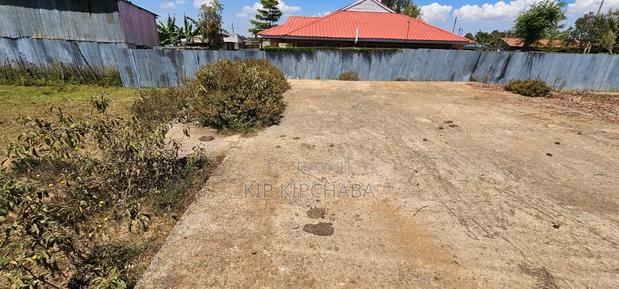 1⁄4 Plot With Foundation for Sake Kimumu Eldoret - thumbnail 4