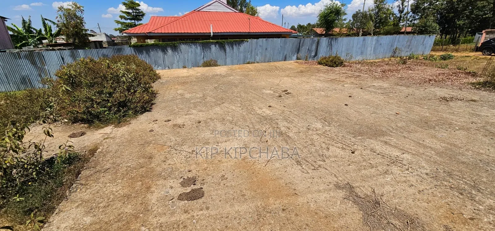 1⁄4 Plot With Foundation for Sake Kimumu Eldoret
