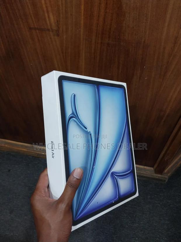 New Apple iPad Air 13 (2025) 256 GB Blue - thumbnail 2