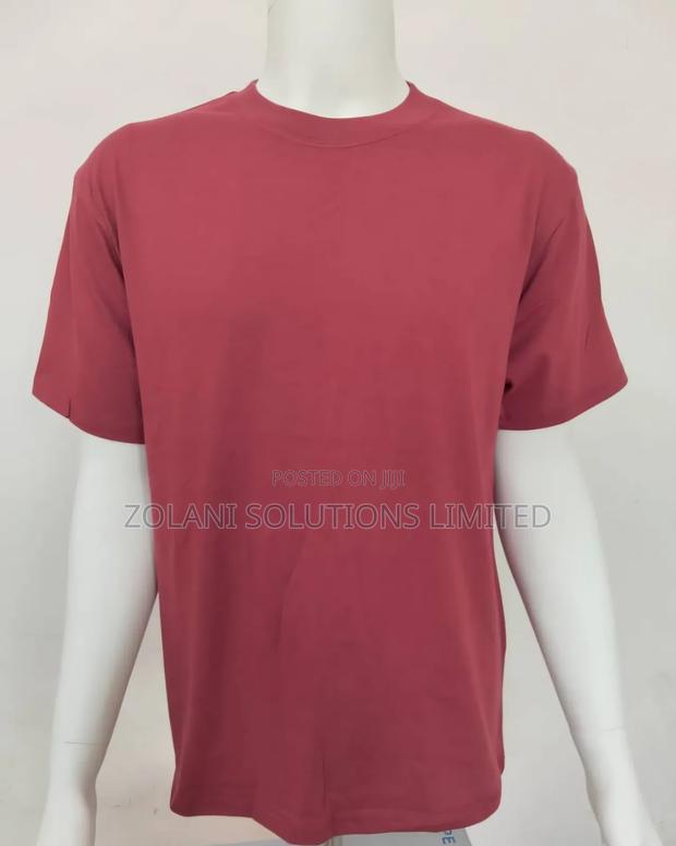 Plan Round Neck Tshirts. - thumbnail 4