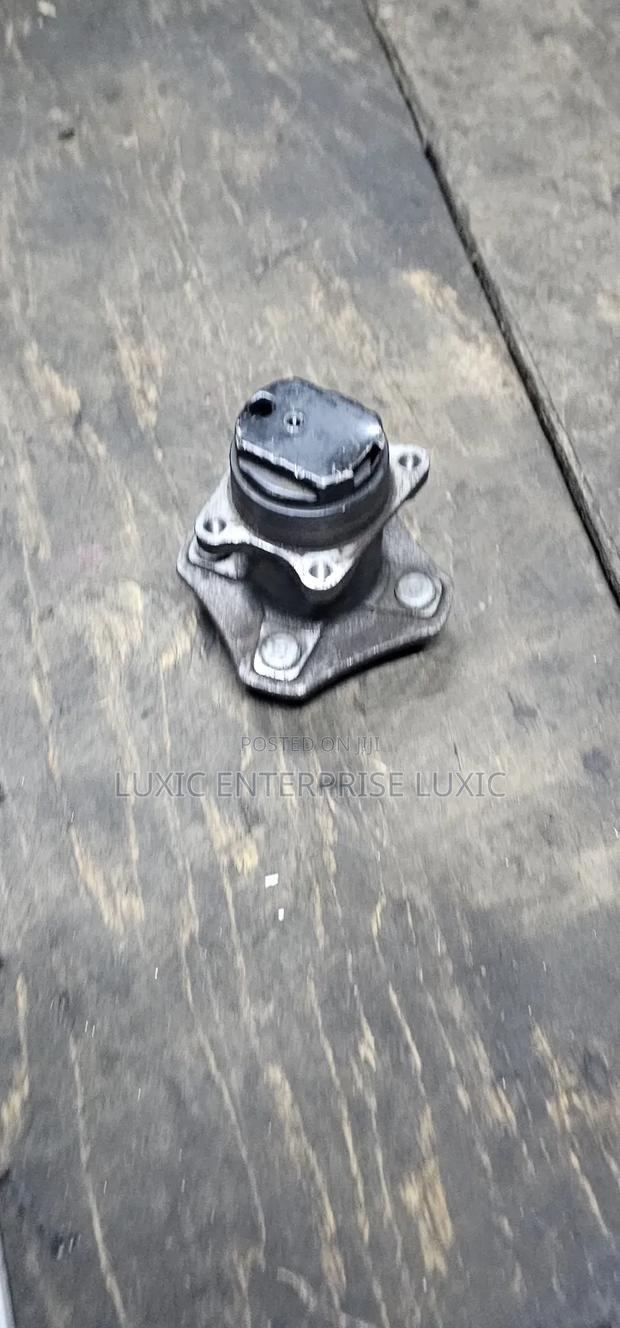 Nissan Tiida Rear Hub Bearing