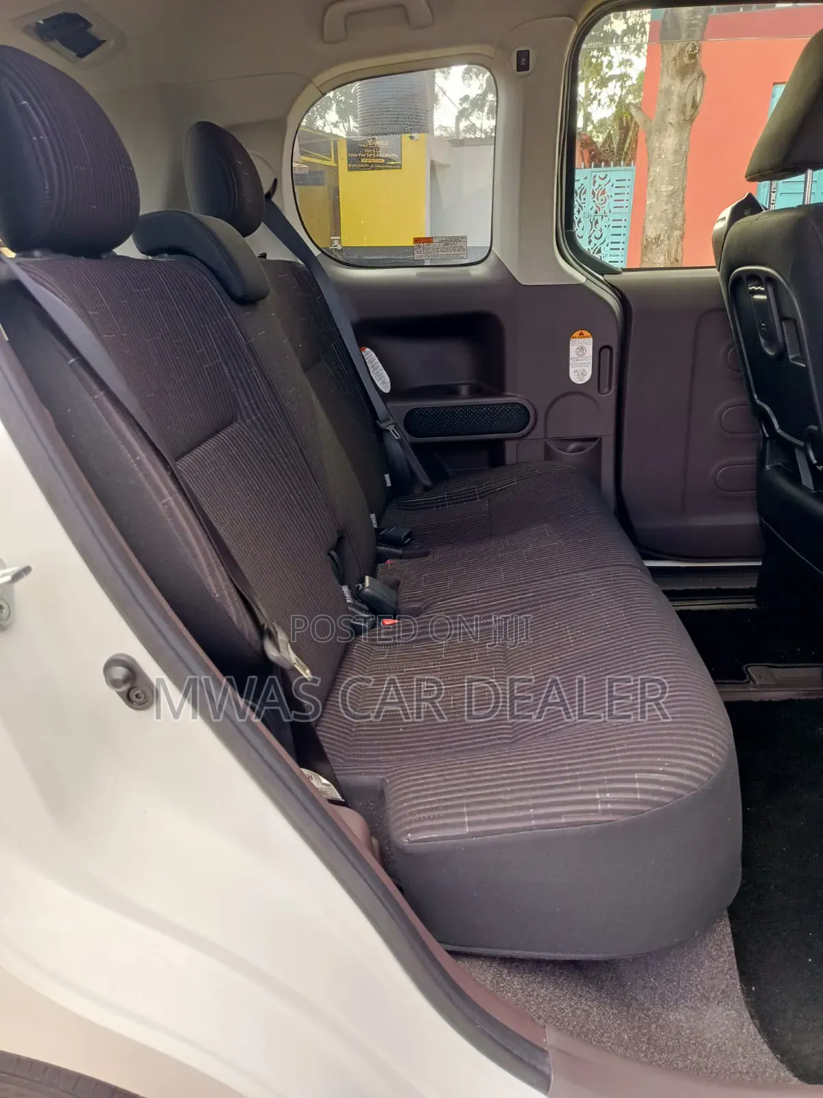 Toyota Porte 2019 White