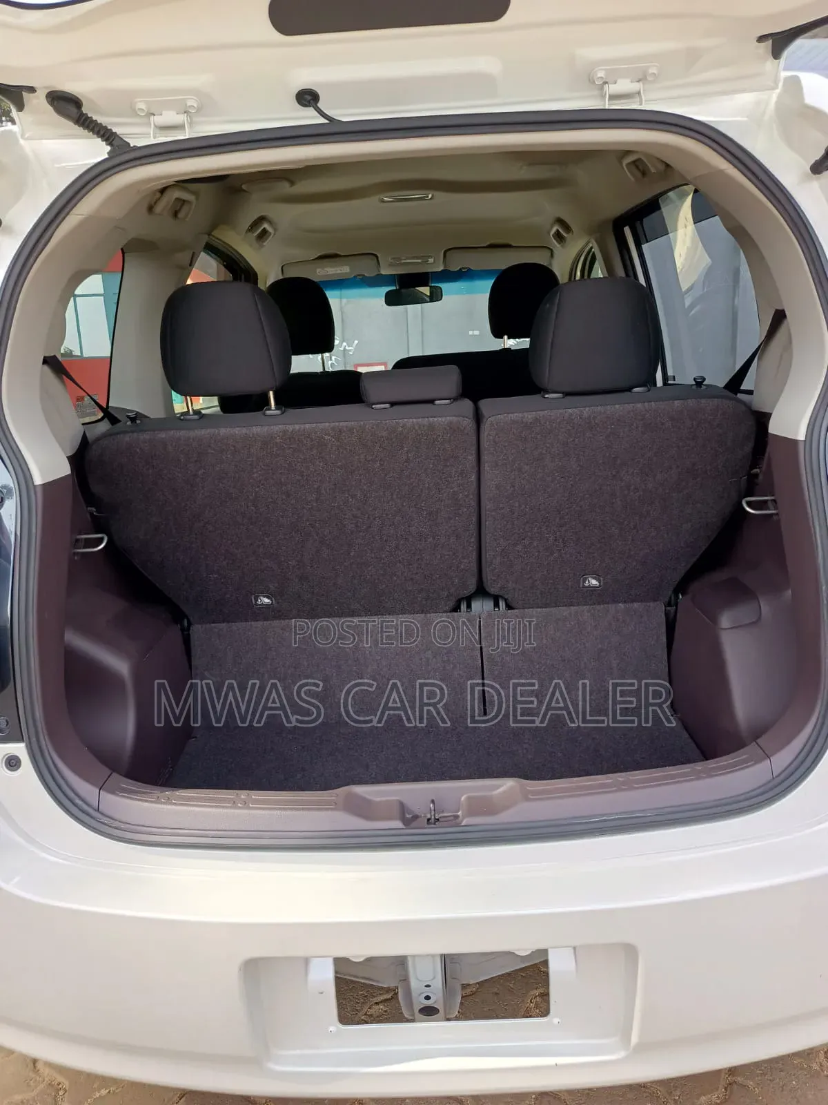 Toyota Porte 2019 White