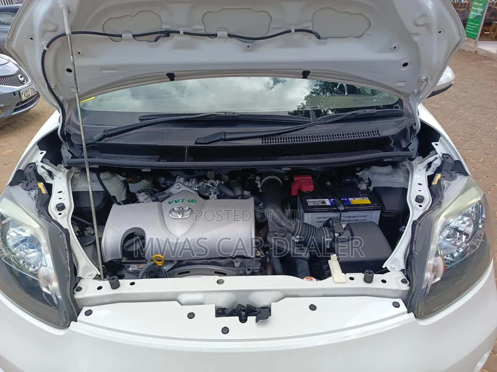 Toyota Porte 2019 White