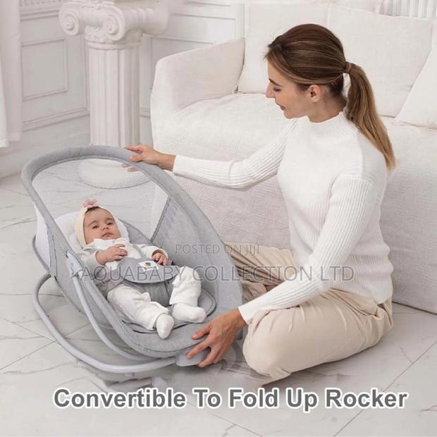 Baby Swing - thumbnail 3