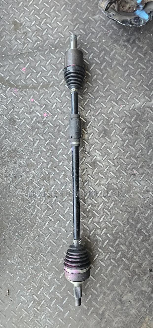 Honda Insight Drive Shaft Very Clean - thumbnail 4