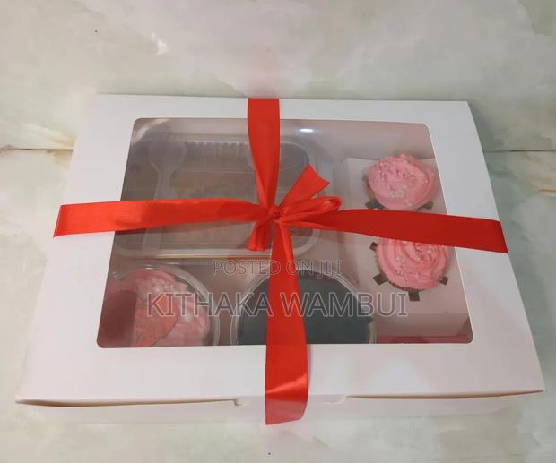 The Valentine’S Sweet Box - main view