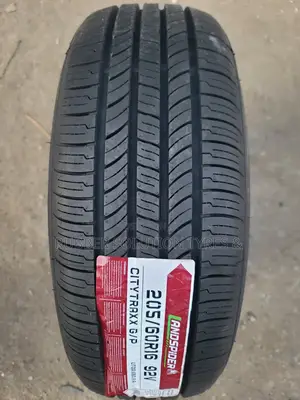 205 /60 R16 Landspider Tyres 92v Made in Thailand