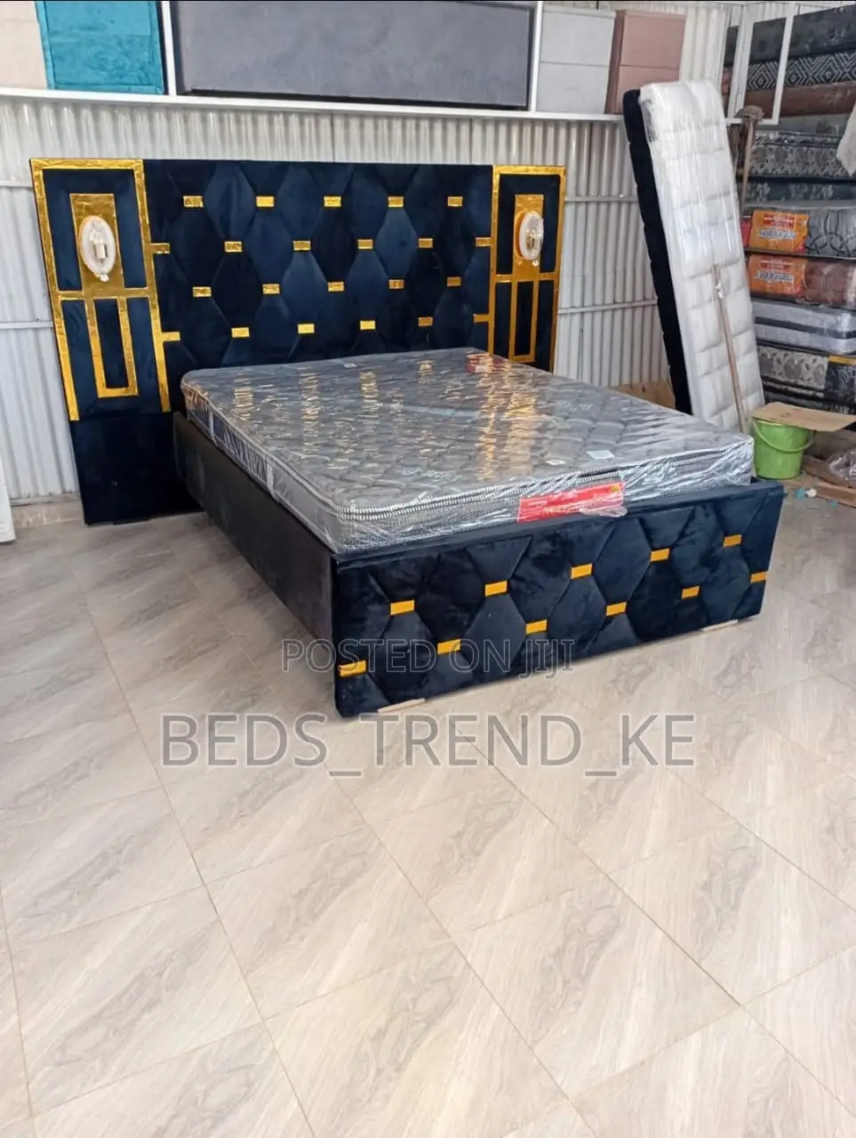 Dreamy Warm 5 by 6 Extended Bed