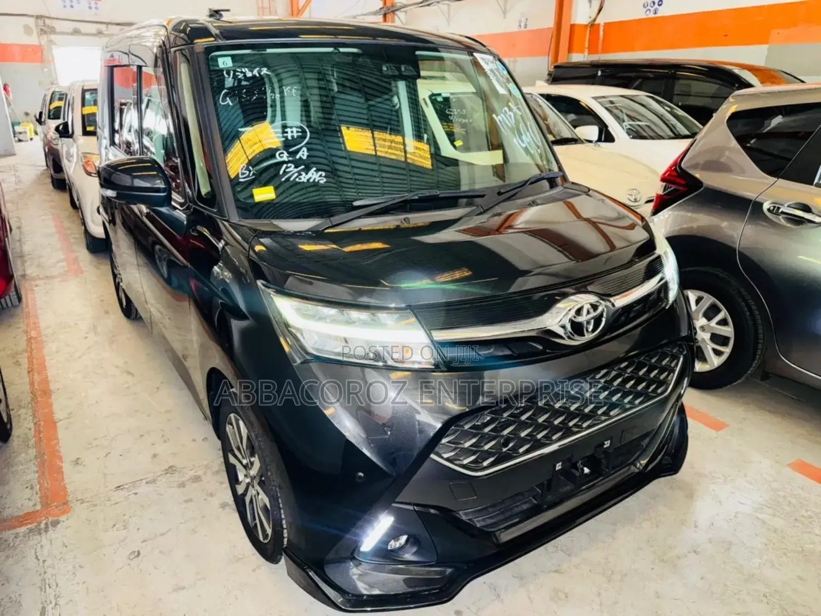 Toyota Tank 1.0 FWD 2019 Black