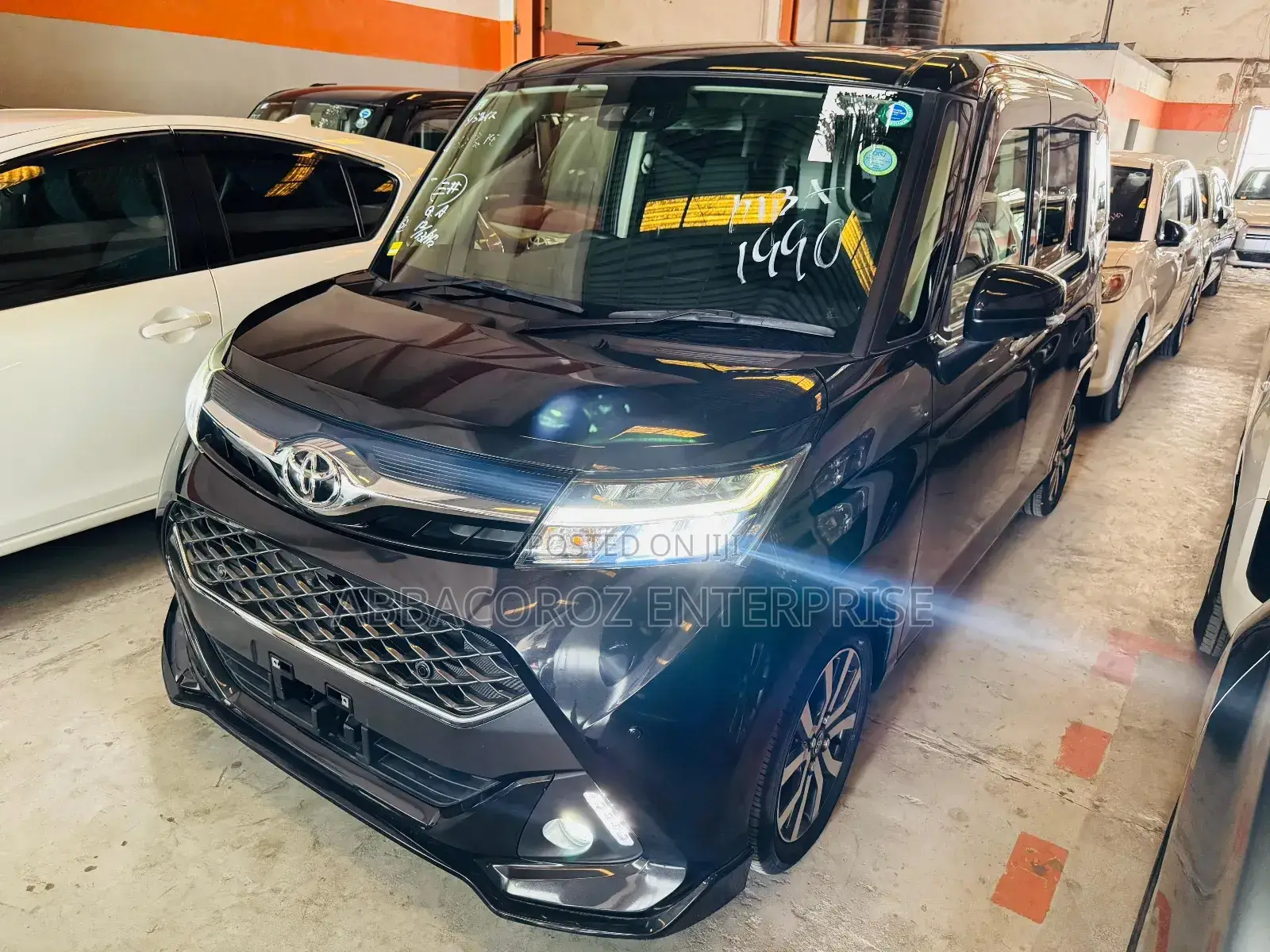 Toyota Tank 1.0 FWD 2019 Black