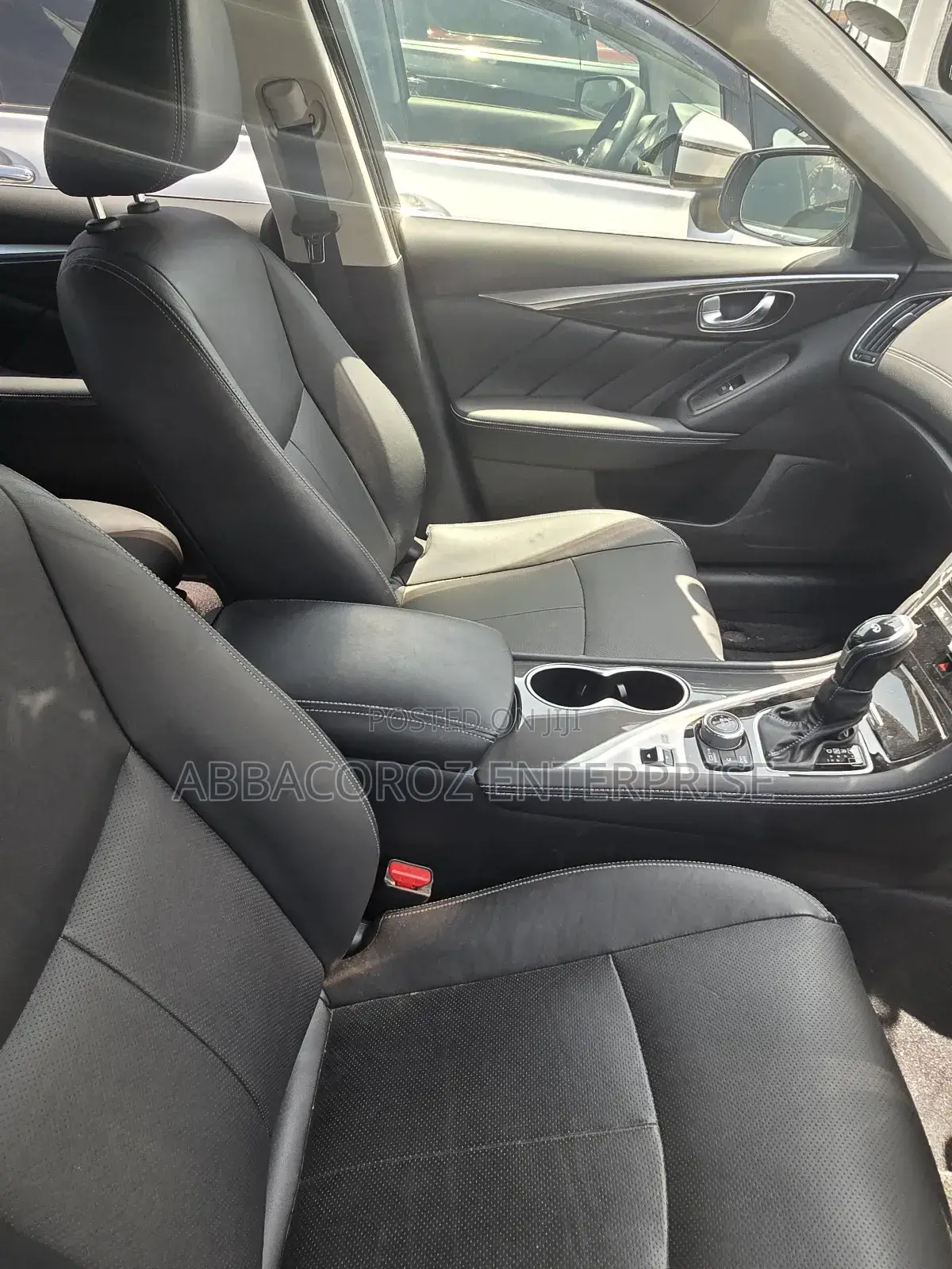 Nissan Skyline 2018 Blue