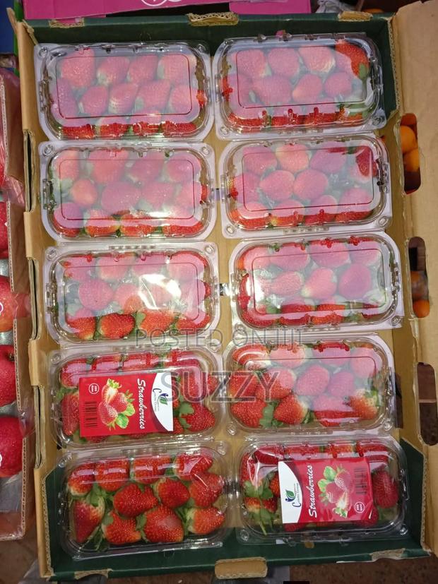 Fresh Strawberries - thumbnail 3