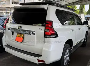Toyota Land Cruiser Prado 2.8 2018 Pearl