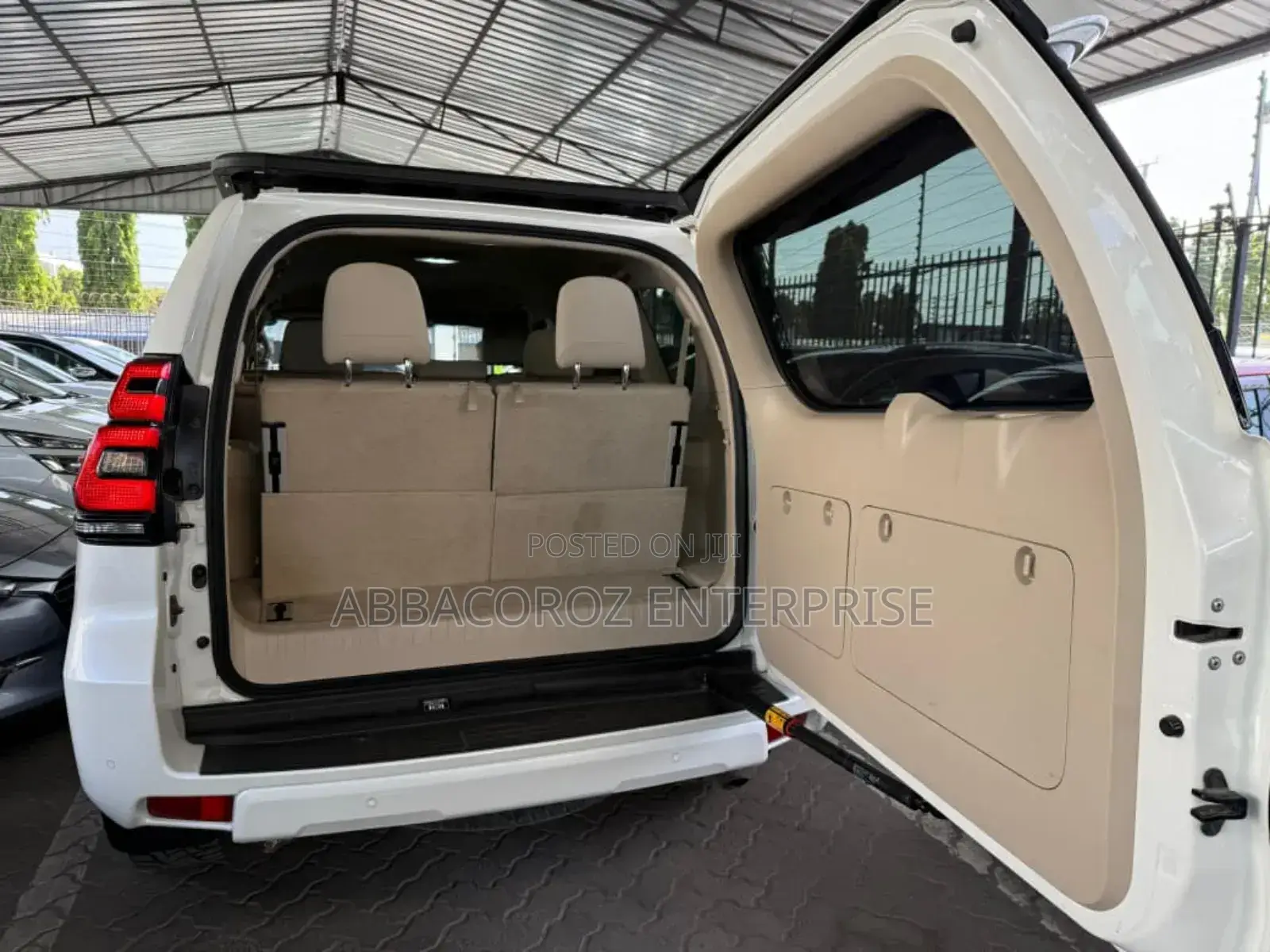 Toyota Land Cruiser Prado 2.8 2018 Pearl