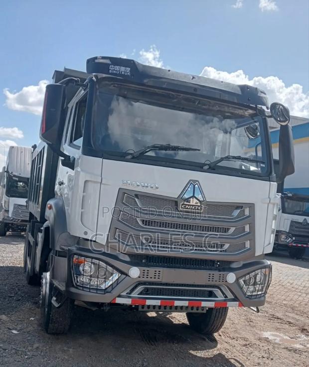 Sinotruck Howo H3 Tipper - thumbnail 5